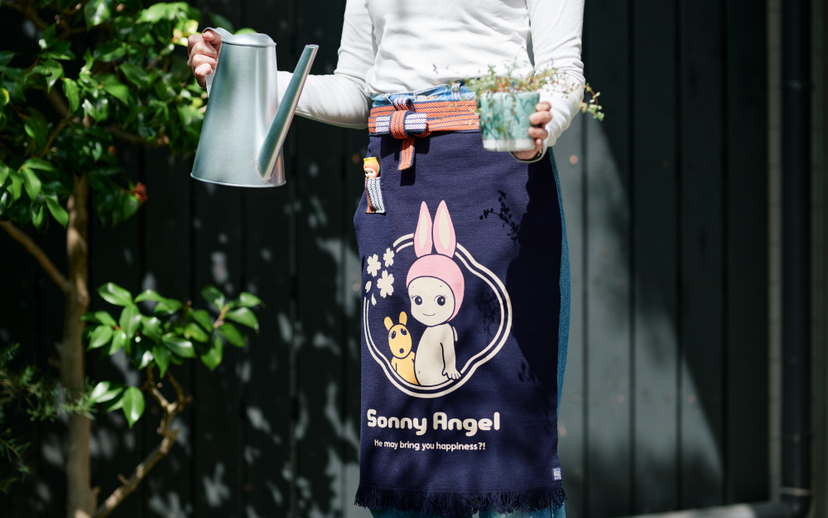 x Anything Maekake Apron A4